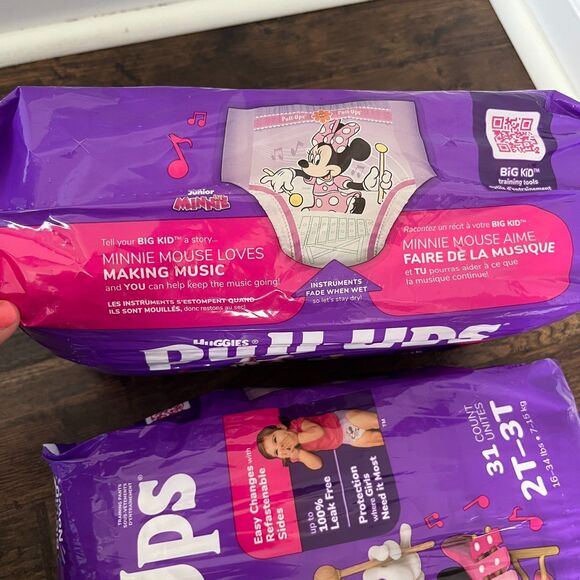 Pull-Ups Girls’ Potty Training Pants size 2T-3T, 62 Count (2 packs of 31) Minnie - Picture 3 of 3